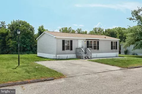 115 Sesame Pl, Manchester, PA 17345