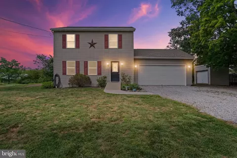 120 Community St, Wellsville, PA 17365