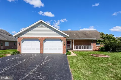 2330 Mountain View Dr, Dover, PA 17315