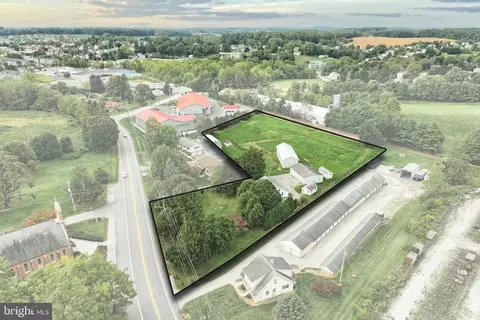 310 N Constitution Ave, New Freedom, PA 17349