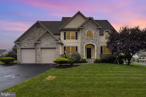 635 Chestnut Hill Rd, York, PA 17402