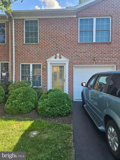 3584 Mark Dr #3584, York, PA 17402