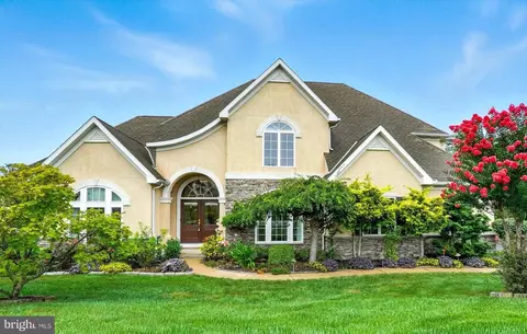 105 Livia Ln, Wrightsville, PA 17368