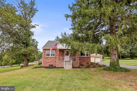 641 Paradise Rd, York, PA 17406