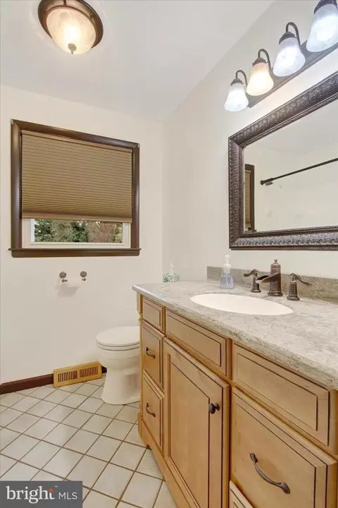 5206 Rockery Rd, Spring Grove, PA 17362 photo 21