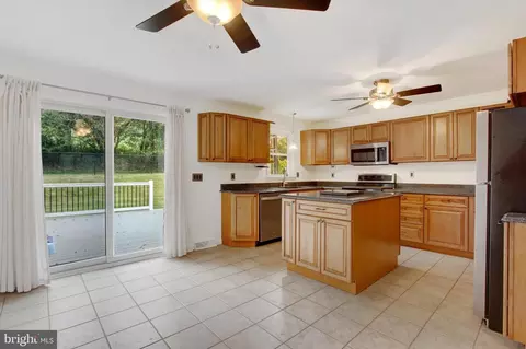 5206 Rockery Rd, Spring Grove, PA 17362 photo 13