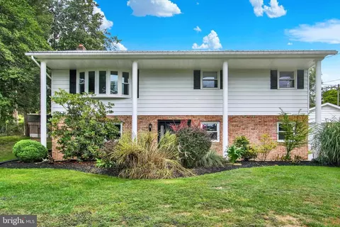 5206 Rockery Rd, Spring Grove, PA 17362 photo 3