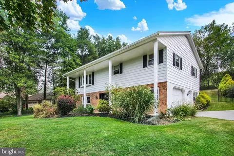 5206 Rockery Rd, Spring Grove, PA 17362 photo 4