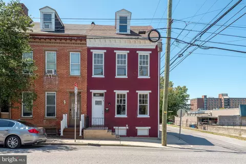126 N Queen St, York, PA 17403