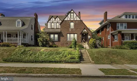 1517 Wayne Ave, York, PA 17403