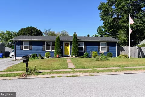 4960 Grant Dr, York, PA 17408