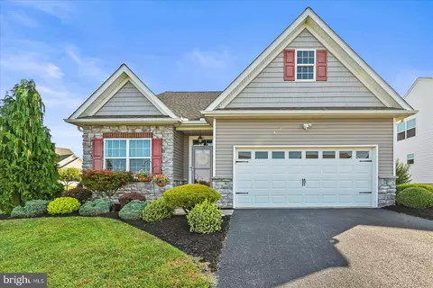 80 Evan Dr, York, PA 17404