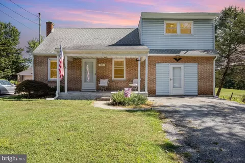 4651 S Salem Church Rd, Dover, PA 17315