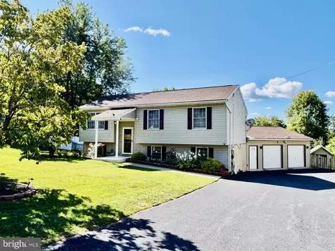 640 Mumper Ln, Dillsburg, PA 17019