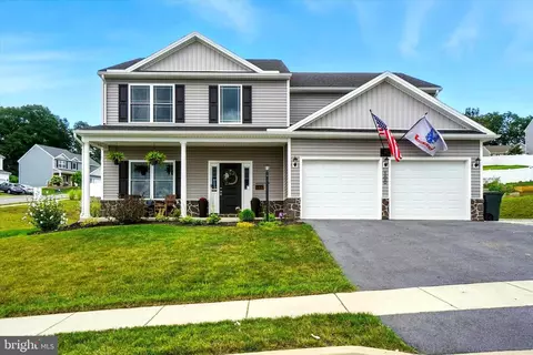 100 Steeple Chase Dr, York Haven, PA 17370