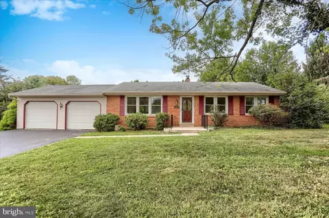 204 Orchard Rd, New Cumberland, PA 17070