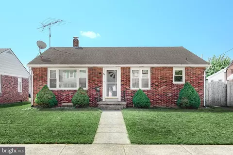 74 South St, Hanover, PA 17331