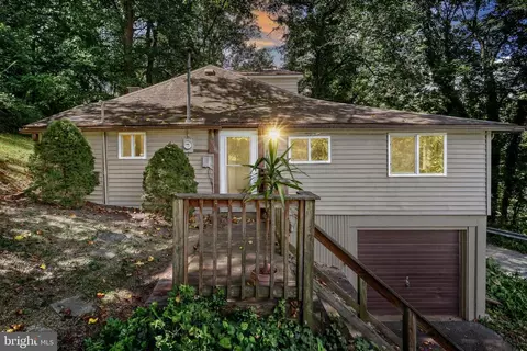 16 Gable Hill Rd, Wrightsville, PA 17368