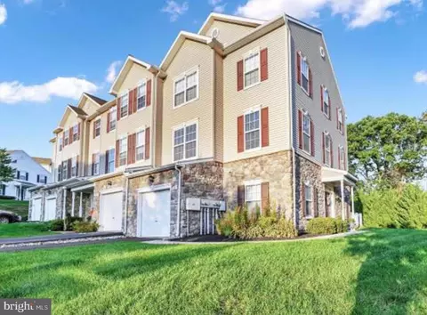 427 Marion Rd #427, York, PA 17406