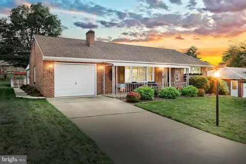 160 Penwood Rd, York, PA 17406