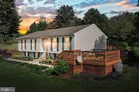 1315 N Moulstown Rd N, Hanover, PA 17331