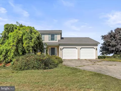 6019 Wildasin Rd, Spring Grove, PA 17362