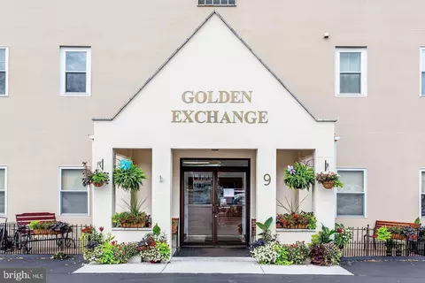 9 2nd Ave #308, Hanover, PA 17331