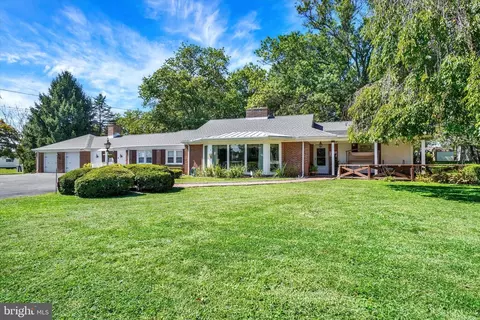 17756 Barrens Rd N, Stewartstown, PA 17363