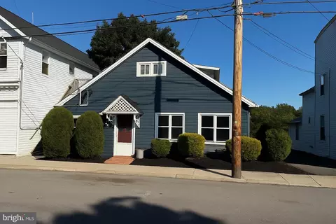 735 Main St, Delta, PA 17314