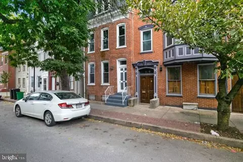 37 S Penn St, York, PA 17401