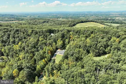 View/Area - 8015 Gnatstown Rd, Hanover, PA 17331 photo 2 of 3
