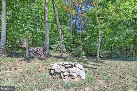 Exterior - 8015 Gnatstown Rd, Hanover, PA 17331 photo 12 of 12