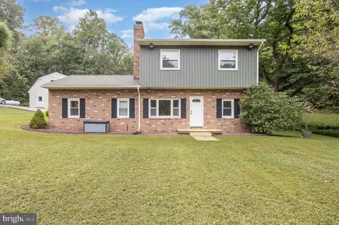 5308 Bosley School Rd, Glen Rock, PA 17327