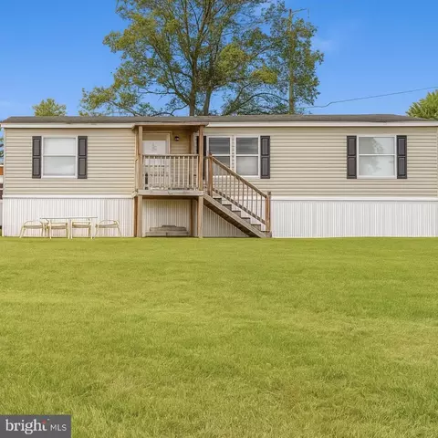 1 Randi Lyn Dr, East Berlin, PA 17316