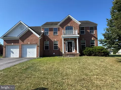 1625 Rosebrook Dr, York, PA 17402