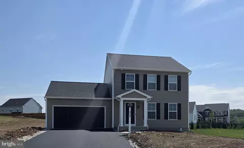 312 Lloyds Ln, York, PA 17406