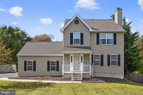 231 Cool Spring Ln, Stewartstown, PA 17363