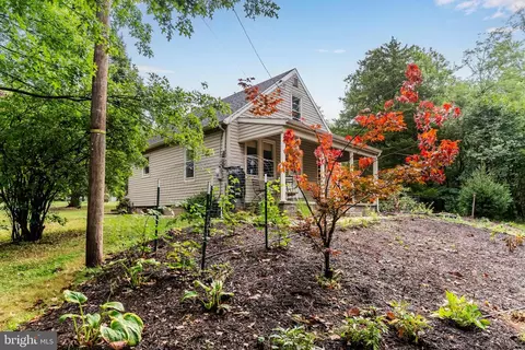 553 Green Spring Rd, York, PA 17404