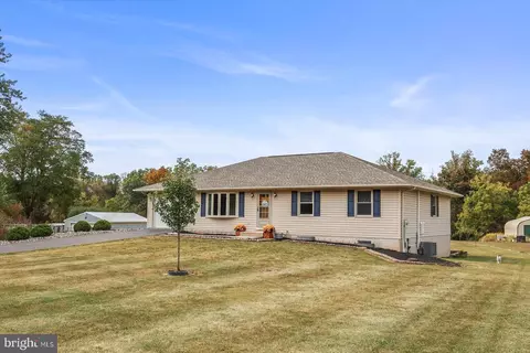 874 Wellsville Rd, Wellsville, PA 17365