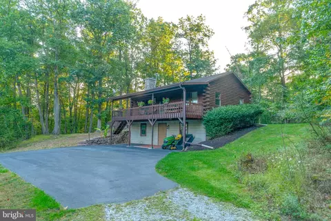 910 Emanuel Rd, Lewisberry, PA 17339