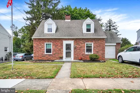 210 N Gotwalt St, York, PA 17404
