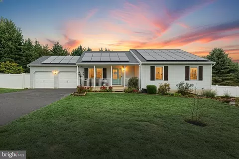 42 Brook Hollow Ave, Felton, PA 17322