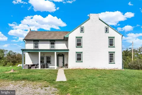 16 Eisenhart Mill Rd, East Berlin, PA 17316
