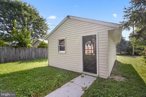 Other - 875 E Walnut St, Hanover, PA 17331 photo 11 of 11
