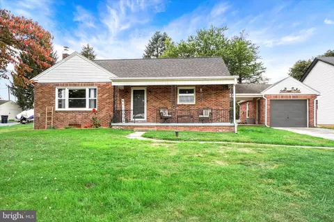 738 Wise Ave, Red Lion, PA 17356