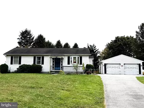 2308 Burkholder Rd, Red Lion, PA 17356