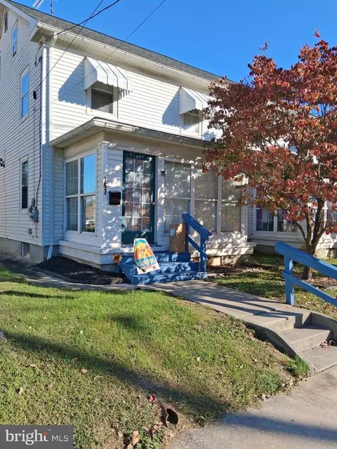 755 Broadway, Hanover, PA 17331