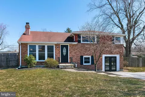 771 Haines Rd, York, PA 17402
