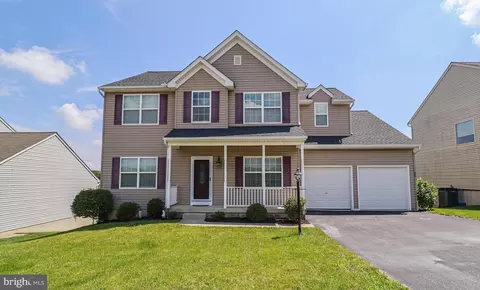 245 Azalea Dr, Windsor, PA 17366