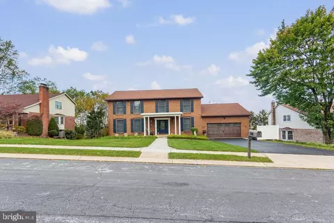 3525 Pebble Ridge Dr, York, PA 17402
